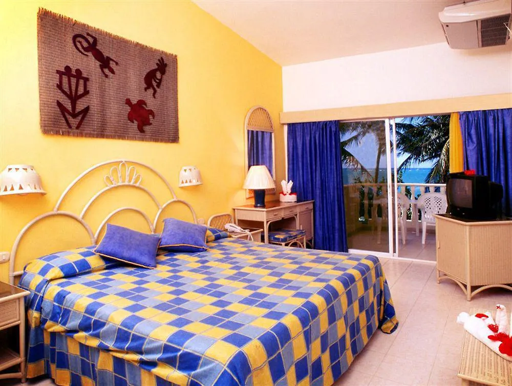Tropical Clubs Cabarete Hotel