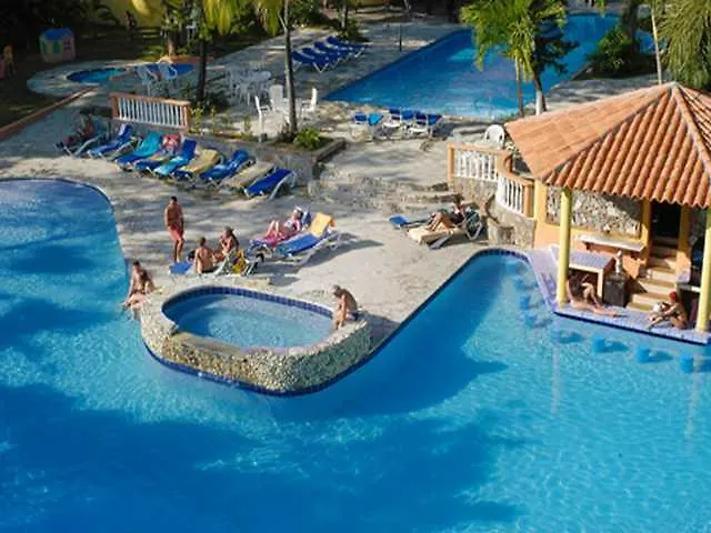 Tropical Clubs Cabarete Hotel
